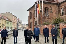 Schweigeminute zum Nationalen Gedenktag für die Corona-Toten