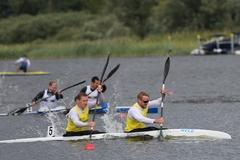 Olympiasieger Max Rendschmidt (vorne) gewann im Zweier-Kajak auch die Deutschen Meisterschaften.