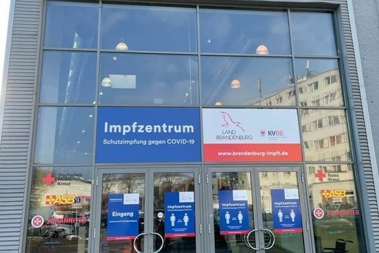 Brandenburg impft: Impfzentrum in Brandenburg an der Havel eröffnet
