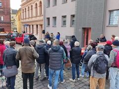 Zuschauer am Katharinenkirchplatz