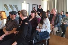 Herr Prigenitz (THB) schildert seine Eindrücke zum Prozess aus studentischer Perspektive (Stadt Brandenburg an der Havel.