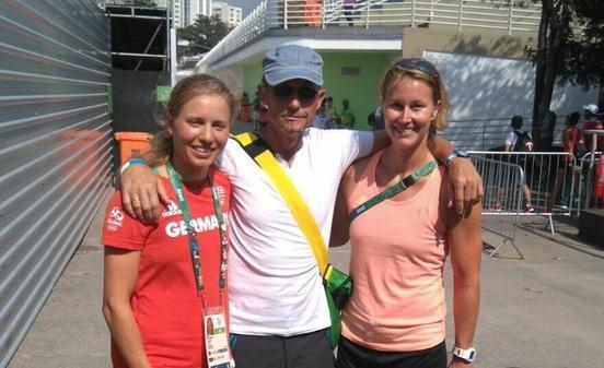 v.l.n.r. Fini Sturm, Trainer Andreas Herdlitschke, Marie-Louise Dräger; in Rio de Janeiro zu den Olympischen Spielen 2016