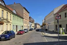 Auf diesem Parduin-Abschnitt wird das Großpflaster-Fräsen getestet.