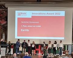 Preisträger, die zum Abschluss des „Technologie.Transfer.Tages.“ mit dem Innovationspreis ausgezeichnet wurden. (Foto: THB)
