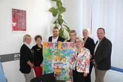 Oberbürgermeisterin und Schirmherrin Dr. Dietlind Tiemann und Vertreter vom "Lokalen Bündnis für Familie" starten den Wettbewerb „Familienfreundliches Unternehmen in Brandenburg an der Havel 2017“.