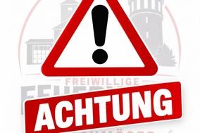 Achtung Zeichen vor Bild von Feuerwache und Wasserturm Kirchmöser
