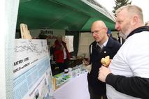 Carsten Eichmüller erläuterte die Funktionsweise der Telegraphenlinie.
