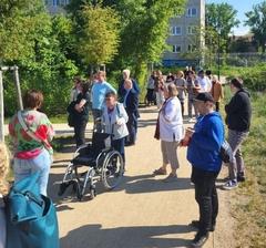 Auf zum Stadtrundgang im Rahmen der Umsetzung des Lokalen Teilhabeplanes.
