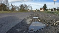 Schlaglöcher im Eichhorstweg.