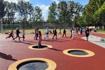 Der neue Sportplatz hat unterschiedliche Erlebnisbereiche.