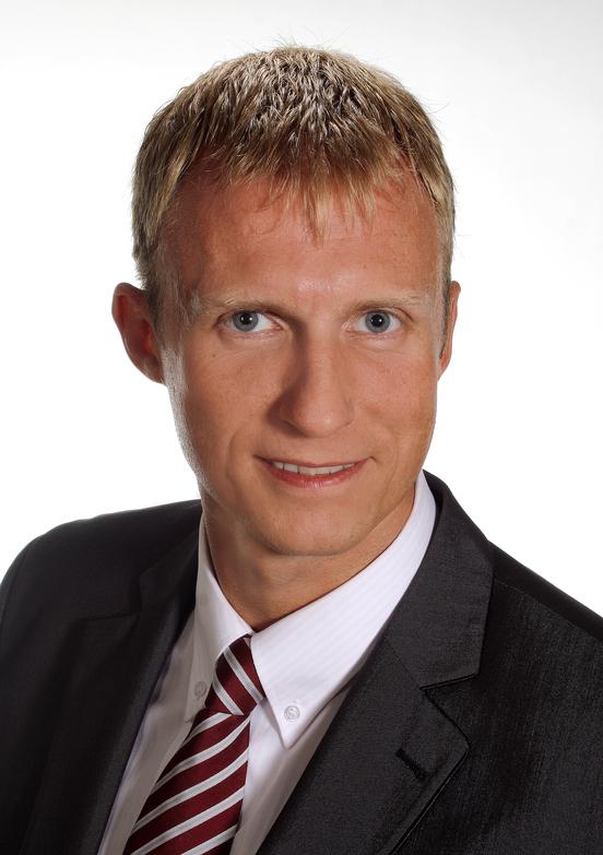 Thomas Barz wurde in der SVV am 30.03.2022 zum Beigeordneten für die Fachbereiche Finanzen und Beteiligungen sowie Feuerwehr und Rettungsdienst gewählt.