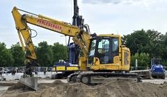 Bagger auf Baustelle