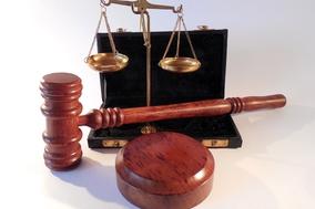 Ehrenamtliche Richterinnen und Richter in der Verwaltungsgerichtsbarkeit gesucht