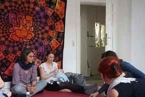 Im Pachmamaladen am 06.03.2018 wurde diskutiert, wie eine moderne Welt mit starken Frauen aussehen könnte