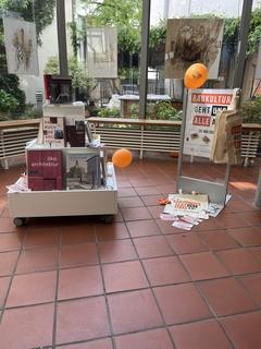 Ein Bücherregal zur Baukultur