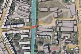 Neue Geh- und Radwegbrücke über den Jakobsgraben eingehoben