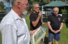 Auch die Wanderkanuten des BSC Süd 05 gratulierten.