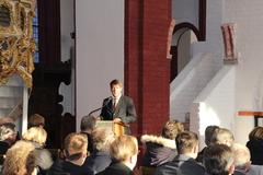 Rede des Oberbürgermeisters im Brandenburger Dom.