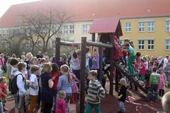 Spielplatz der Wilhelm-Busch-Schule eingeweiht