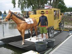 Was man aus Beton alles anfertigen und schwimmen lassen kann.