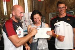 Ronald Rauhe mit Juniorenweltmeister Elias Kurth und Sybille Steinhäuser vom Sportamt beim Weltmeisterempfang 2019 in Brandenburg an der Havel.