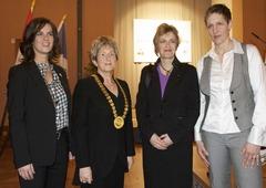 Katharina Witt / OB Dr. Dietlind Tiemann / Ministerin Dr. Martina Münch / Kathrin Boron – Foto: Peter Frenkel
