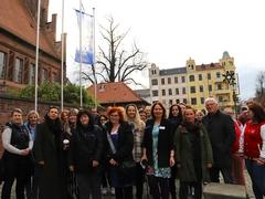 Am Altstädtischen Rathaus wurde die Fahne gehisst