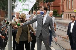 Neue Haltestelle an der THB übergeben