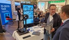 Steffen Scheller im Gespräch mit Unternehmer Oliver Windeck.