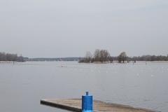 Mehr Platz für die Wassersportler. Im Hintergrund sind die Bauarbeiten zur Erweiterung der Startanlage im Gange.ng der Startanlage im Gange.