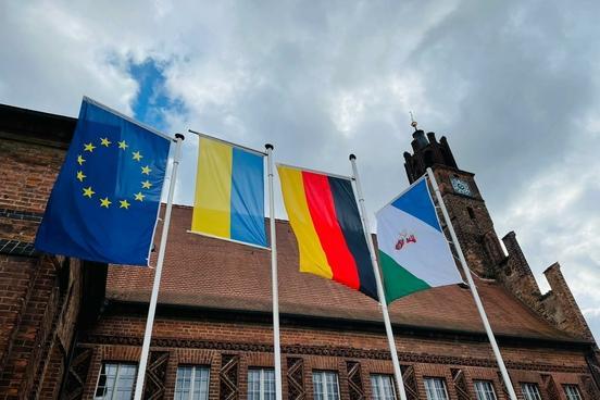 Stadt Brandenburg zeigt Solidarität mit der Ukraine