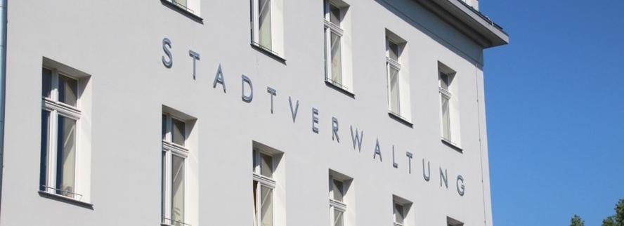 Stadtverwaltung Gebäudeansicht der Verwaltung am Nicolaiplatz