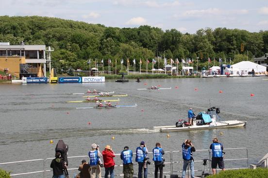 Zieleinlauf im Finale des Leichtgewichts-Doppelzweier der Frauen: Silber für Deutschland.