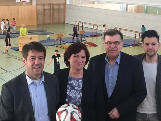 Stadtsportbund und Bürgermeister stellen Sportkalender 2018 vor