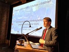 Oberbürgermeister Steffen Scheller begrüßte die Gäste zur Jahrestagung der brandenburgischen Landesarchäologen.