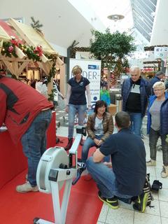 Fachsimpelei unter Freizeit-Ruderern und Experten.