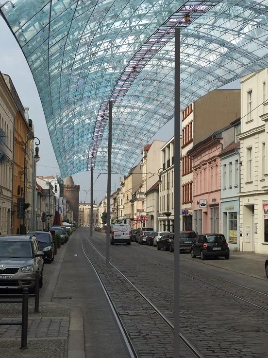 künftiges Panoramadach für die Steinstraße