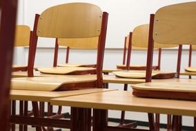 Allgemeinverfügungen zum Unterrichtsverbot für Schulen und Betriebsverbot von Kindertagesstätten erlassen