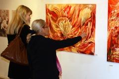 Ausrucksstarke Farbenfreude kennzeichnet viele Werke