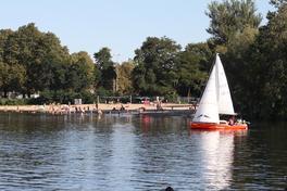 Badestrände werden für die neue Saison vorbereitet