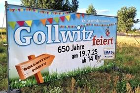 An der B1 am Ortseingang Gollwitz wird bunt für das Gollwitzer Jubiläumsfest geworben.
