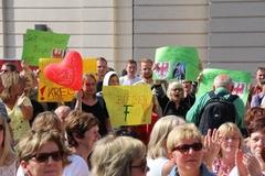 Bürger zeigen Einsatz für den Erhalt ihrer kreisfreien Städte