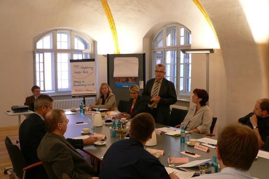 PPP-Projekte im Schulsektor: Arbeitsgruppe tagte in Brandenburg an der Havel 