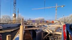 Trägereinbau an der Brücke Potsdamer Straße.