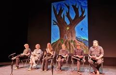 Das Salz in der Suppe der Märchen-Matinee ist das Brandenburger Jugendtheater, dass die siegreichen Märchen vorliest.