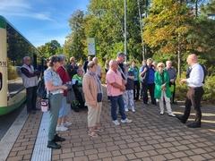 Vor Ort wurden Brennpunkte der Stadtentwicklung angesehen und diskutiert.