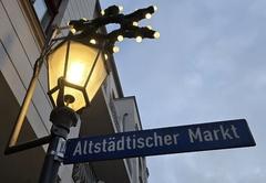 Eines der Leuchtelemente in der Altstadt.