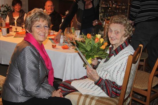 Oberbürgermeisterin gratuliert der ältesten Brandenburgerin
