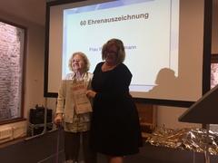 Ehrung für Waldtraud Aumann, als langjähriges Mitglied