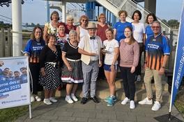 Übergeben wurden die bronzenen "Sterne des Sport" am Zielturm der Regattastrecke durch Jens-Uwe Oppenborn und Peggy Pannach.